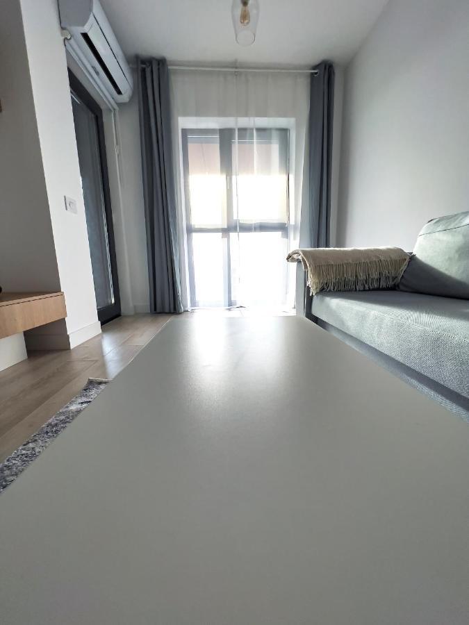 Silver Apartment